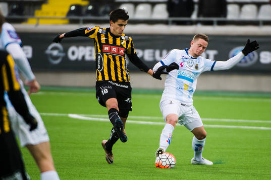 Häckens Alexander Jeremejeff och Gefles Anton Lans