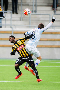 Häckens Mohammed Abubakari och Gefles Simon Skrabb