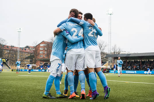 Malmö FFs spelare jublar