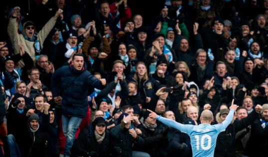 Malmö FFs Guillermo Molins jublar mot publiken