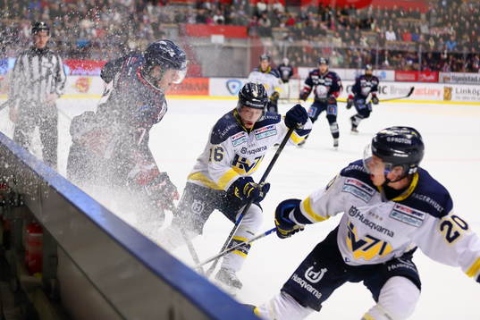 s Filip Sandberg och Lawrence Pilut