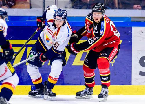 Djurgårdens Markus Ljungh och Luleås Lucas Wallmark