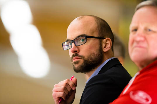 Modos assisterande tränare Björn Edlund