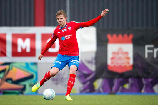 Helsingborgs Darijan Bojanić skjuter