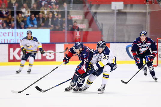 s Niklas Hansson