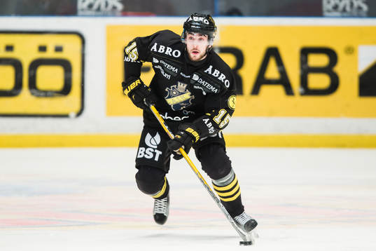 s Jonathan Andersson i aktion