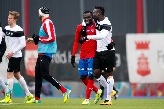 Helsingborgs Lalawélé Atakora och Örebros Alhassan