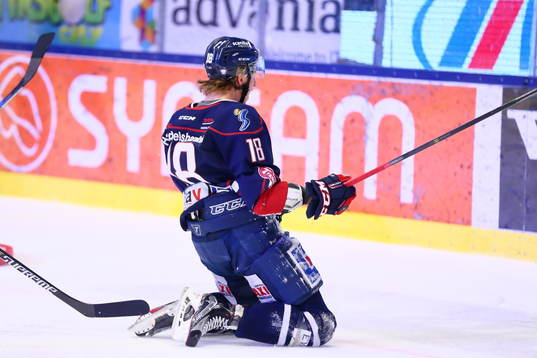 Linköpings Jakob Lilja jublar