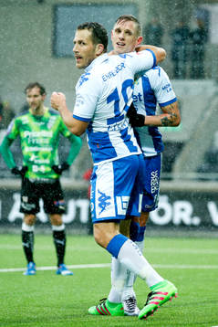 IFK Göteborgs Sören Rieks och Tobias Hysén jublar