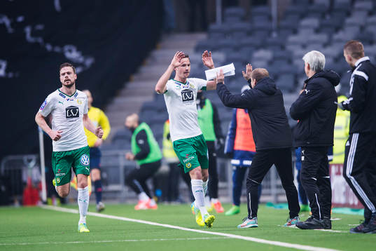 Hammarbys Philip Haglund jublar