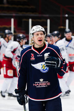 Bäckens Viktor Berglund deppar