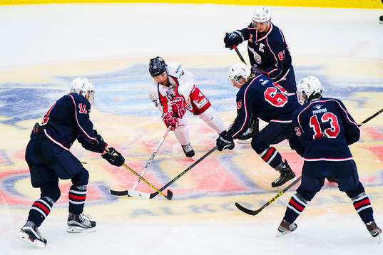Bläddra bland fler bilder av Ishockey, Kvalserien Hockeyettan, Bäcken - Hanhals