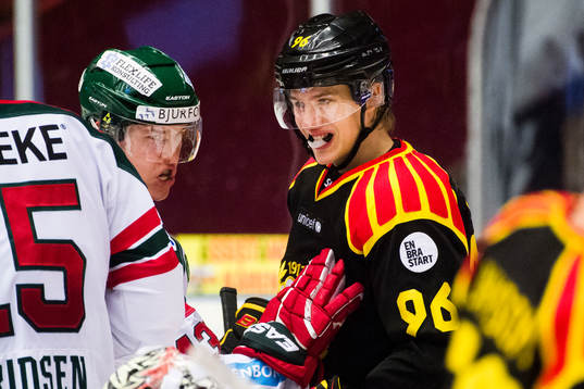 Brynäs Oskar Lindblom deppar