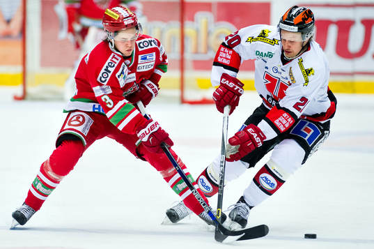 Modos Jesper Lindgren och Örebros Marcus Weinstock