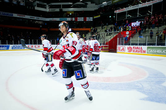 Örebros Johan Motin jublar