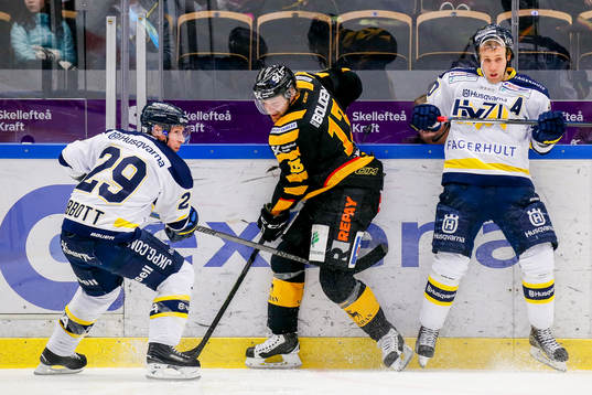s  Chris Abbott  och Martin Thörnberg