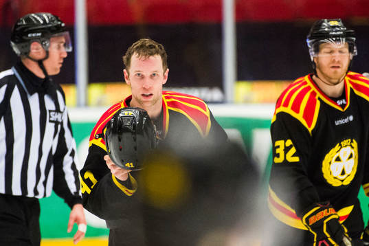 Brynäs Greg Scott och Nick Johnson  deppar