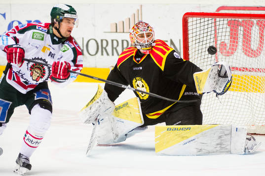 Brynäs målvakt Felix Sandström