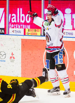 Frölundas Patrik Carlsson jublar