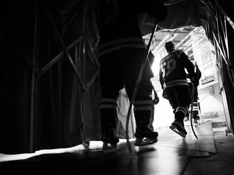 Brynäs Sebastian Enterfeldt före ishockeymatchen i SHL