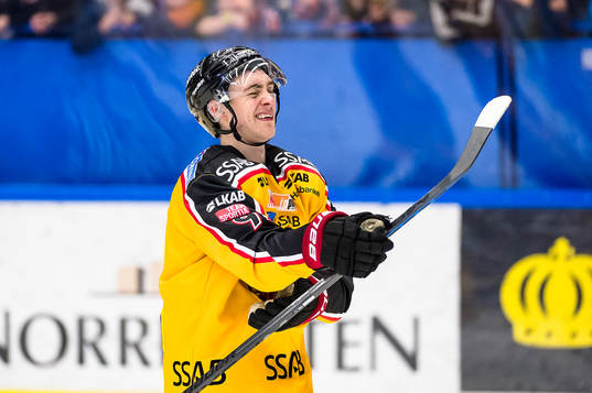 Luleås Johan Forsberg jublar