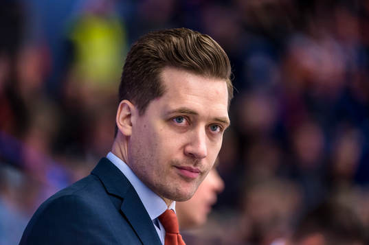 Växjös tränare Sam Hallam