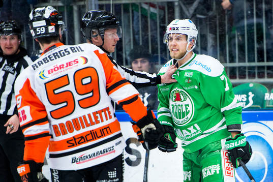 Karlskronas Julien Brouillette och Rögles Patrik Cehlin