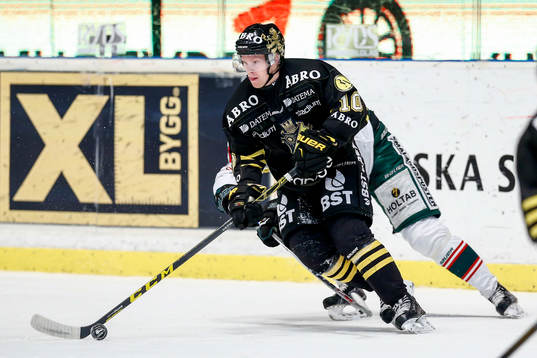 s Nicklas Heinerö och Tingsryds Adam Persson