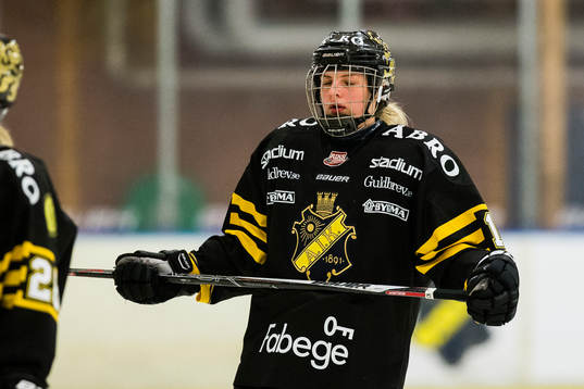 s Josefine Hoegh Persson deppar