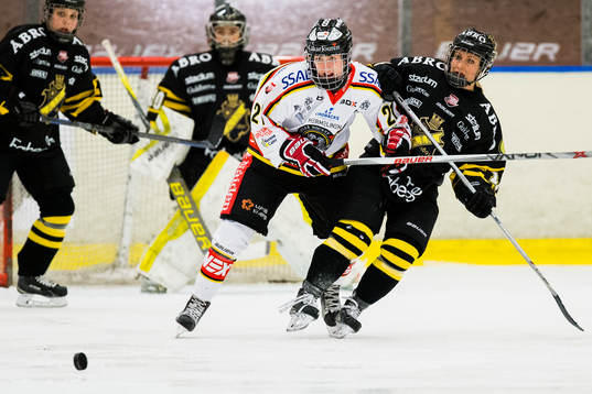s Line Bialik Öienunder Semifinal 1 i SM-sluspelet i