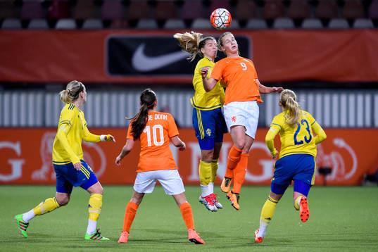 Sveriges Linda Sembrant och Nederländernas Vivianne Miedema