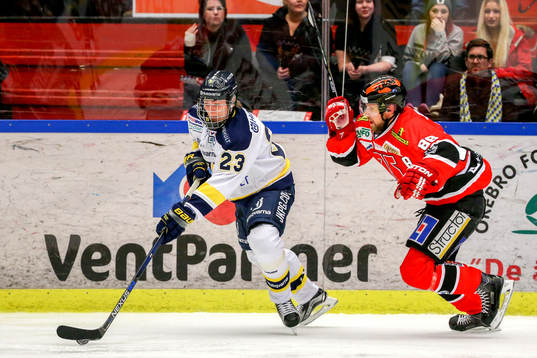 s Lias Andersson  och Örebros Viktor Ekbom