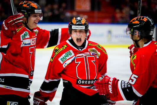 Örebros Joel Mustonen gör 2-0 och jublar