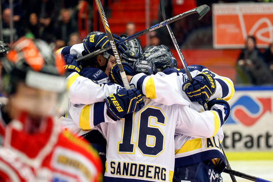 s Filip Sandberg jublar