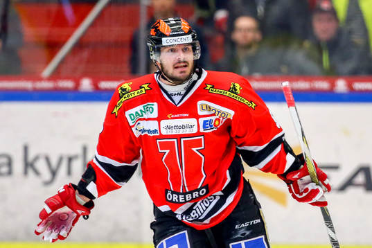 Örebros Johan Wiklander deppar