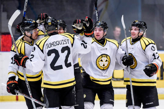 Brynäs Jörgen Sundqvist jublar