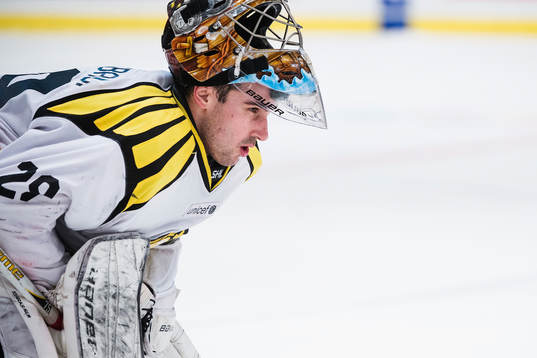 Brynäs målvakt Bernhard Starkbaum  i åttondelsfinal 1 i