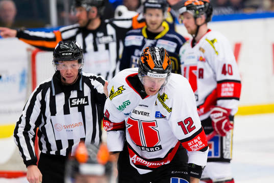Örebros Marko Anttila utvisad