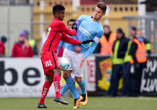 Norrköpings Tesfaldet Tekie och Malmö FFs Markus Rosenberg