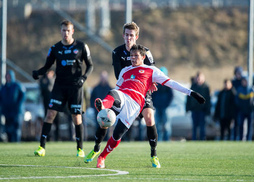 Kalmars Romário Pereira Sipião och Helsingborgs Adam