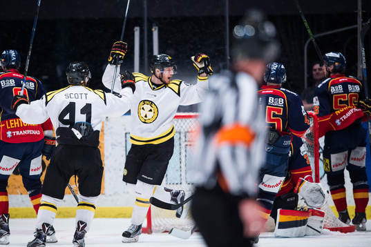 Brynäs Nick Johnson jublar