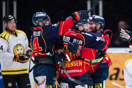 Djurgårdens spelare jublar