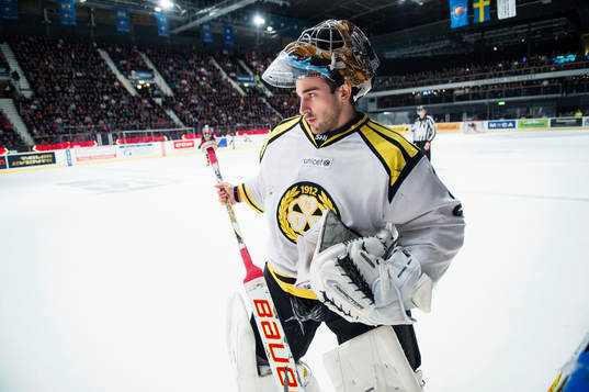 Brynäs målvakt Bernhard Starkbaum  i åttondelsfinal 3 i