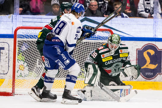chans för Leksands Anton Karlsson framför Tingsryds