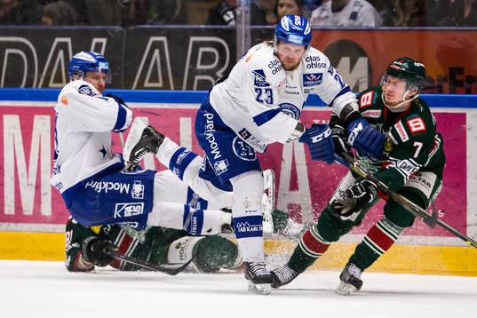 Leksands le23???ti+Kevin Ekman-Larsson  i ishockeymatchen i