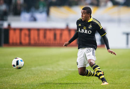 s Niclas Eliasson