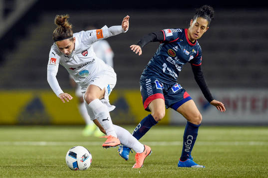 Rosengårds Natasa Andonova och Linköpings Claudia Teresa