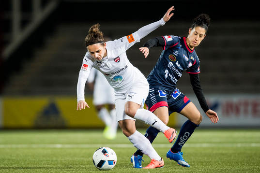 Rosengårds Nataša Andonova  och Linköpings Claudia Teresa