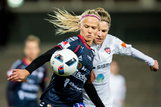 Linköpings Pernille Mosegaard Harder och Rosengårds