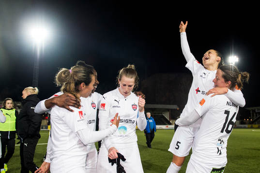 Rosengårds Marta Viera Da Silva, Emma Berglund, Alexandra